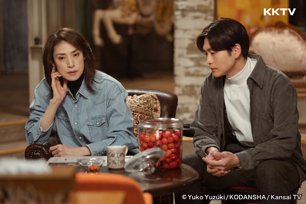 KKTV 跟播日劇《絕對不可能 -偵探・上水流涼子的解析-》天海祐希與松下洸平組成偵探搭檔